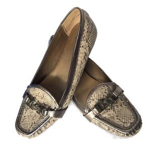 JOAN & DAVID LUXE Snakeskin Print Loafers Flats